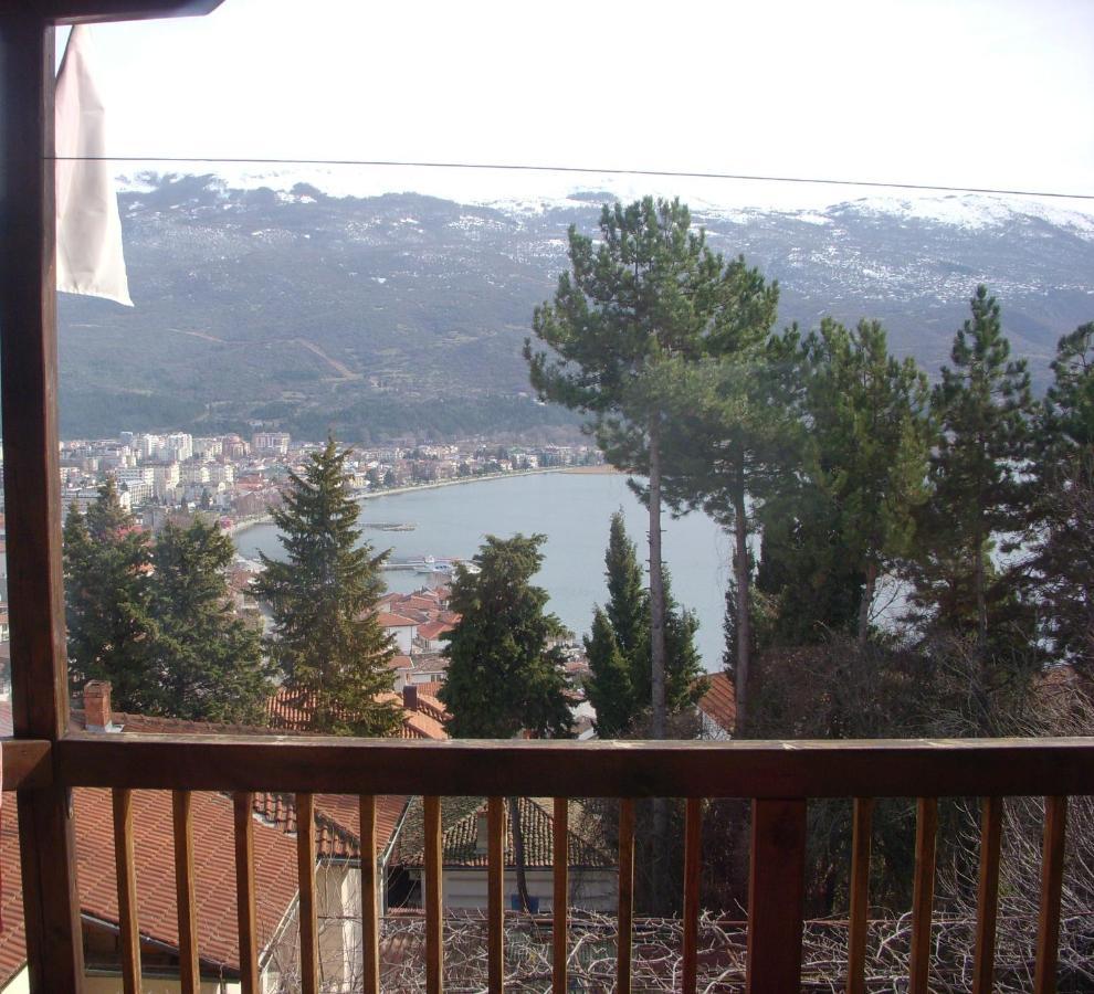 Chardak Apartments Ochrid Pokoj fotografie